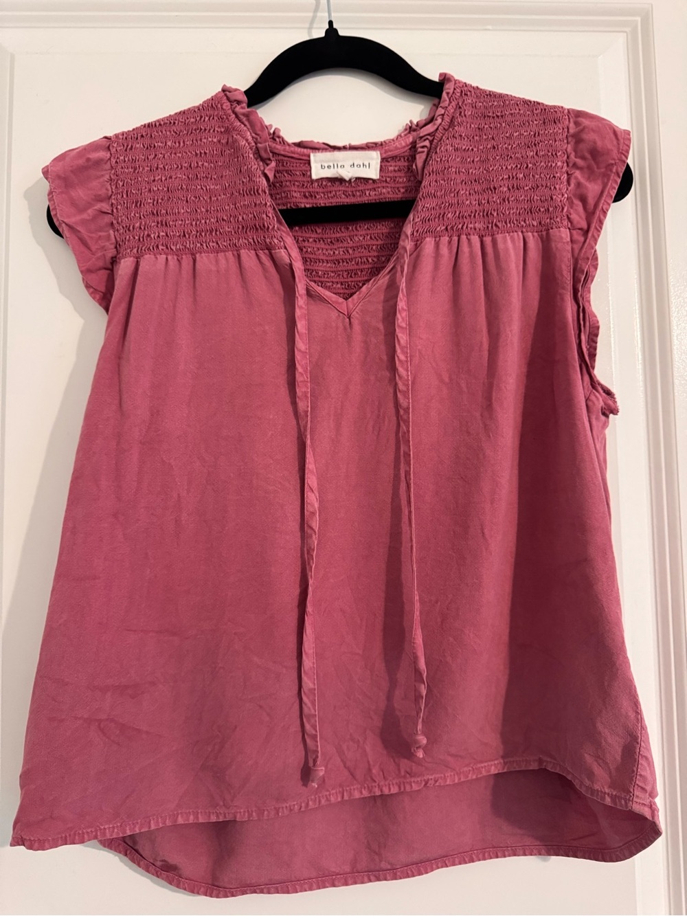 Bella Dahl Mauve Pink Smocked V-Neck Cap Sleeve Blouse